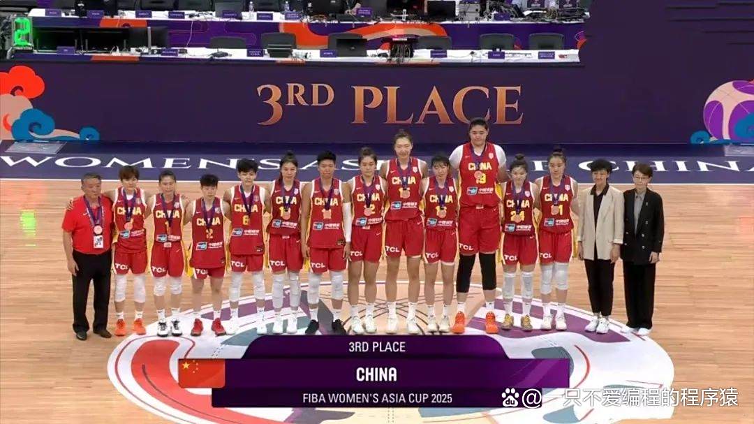 开云体育网页版-FIBA分享三篮世界杯瞬间：梦碎主场，他的泪水中夹杂着复杂情绪(英雄联盟全球总决赛回放)