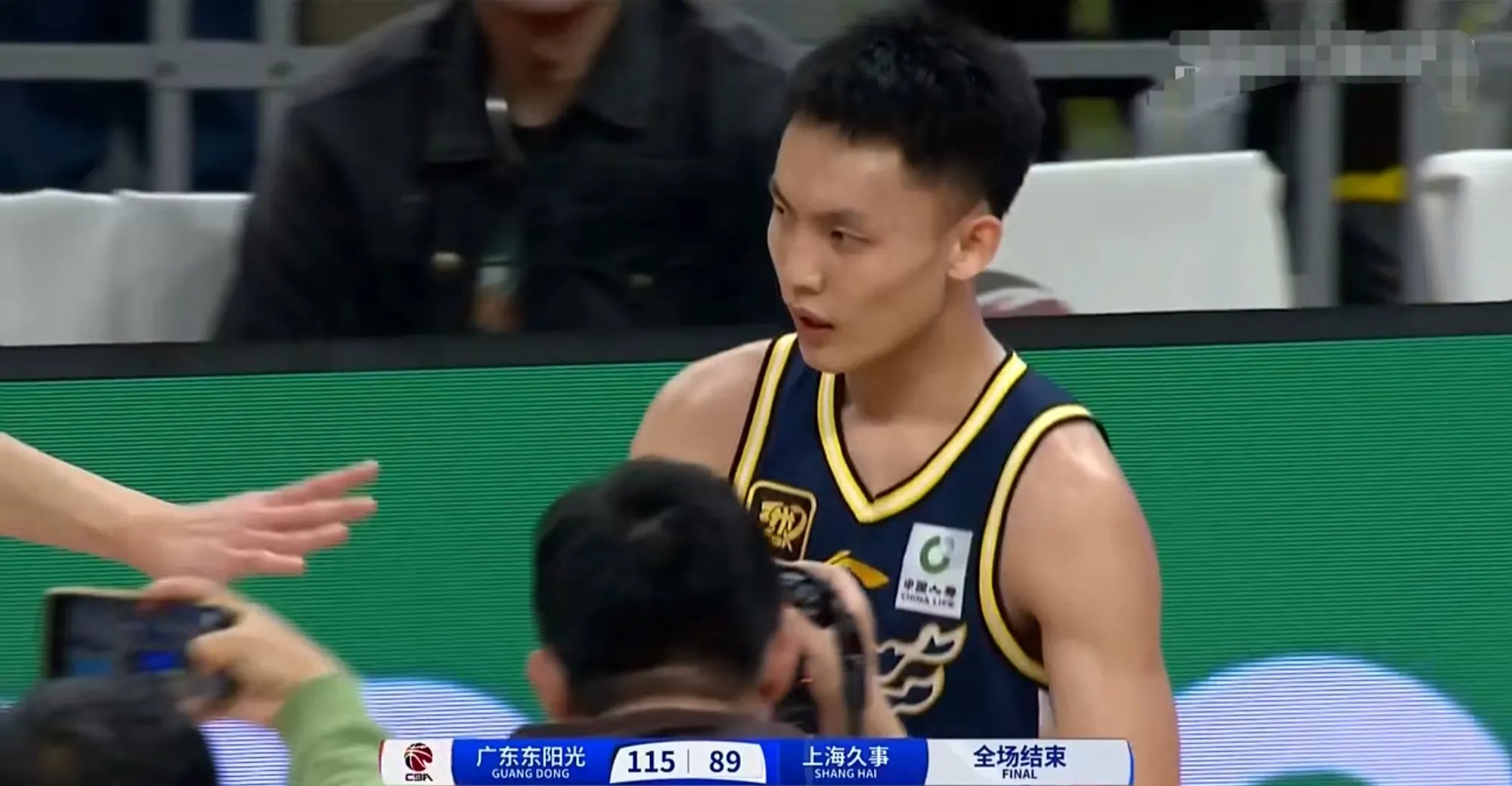 开云体育电脑版-徐杰17分广东逆转青岛王哲林20+10上海胜广州(王哲林17+6 上海34分胜四川2战全胜)